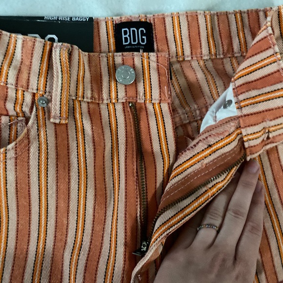 Urban Outfitters Super cool striped mom jeans pant W24 - Picture 2 of 4